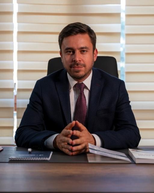 Av. Dr. Durmuş Kılınç